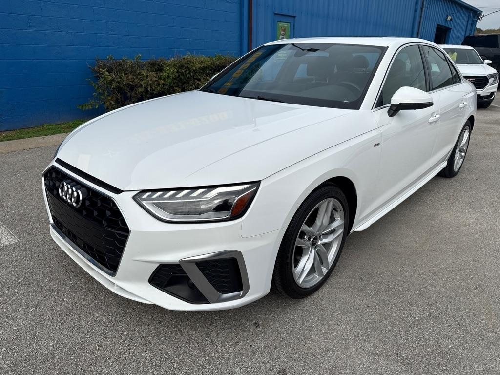Audi A4 Sedan  2023