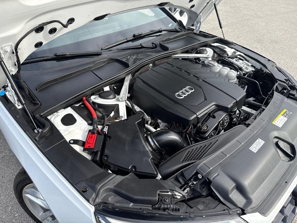 Audi A4 Sedan  2023
