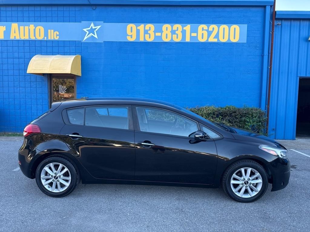 Kia Forte5  2017