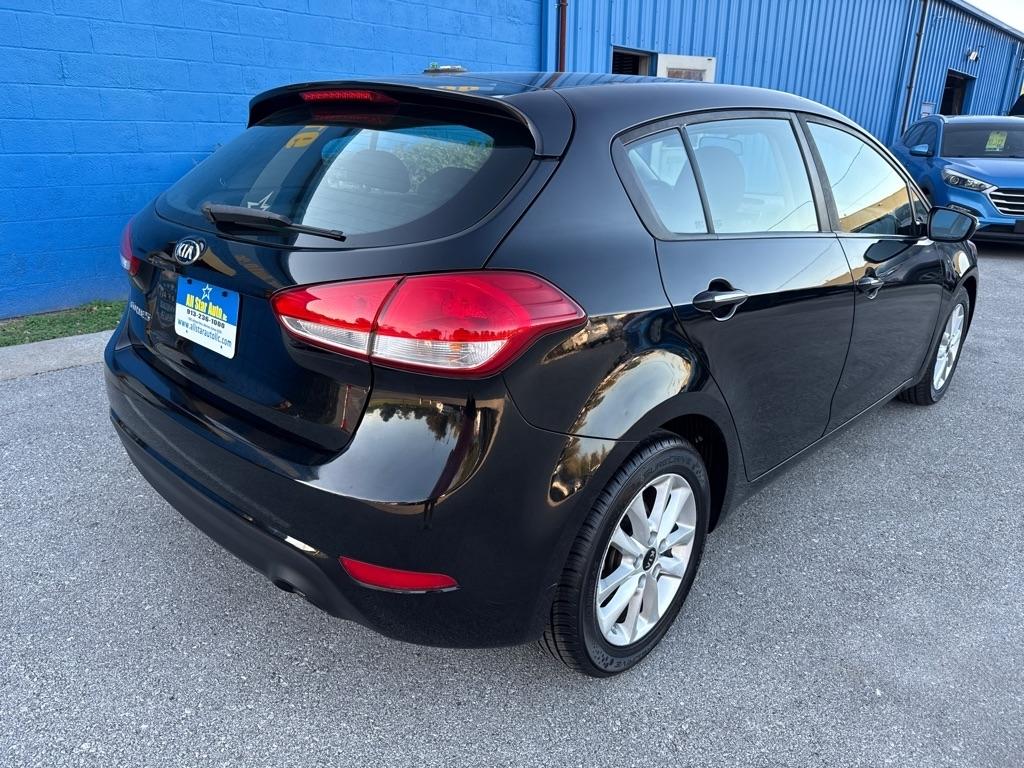 Kia Forte5  2017