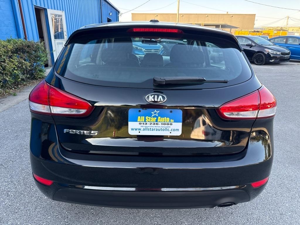 Kia Forte5  2017
