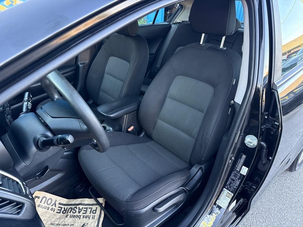 Kia Forte5  2017