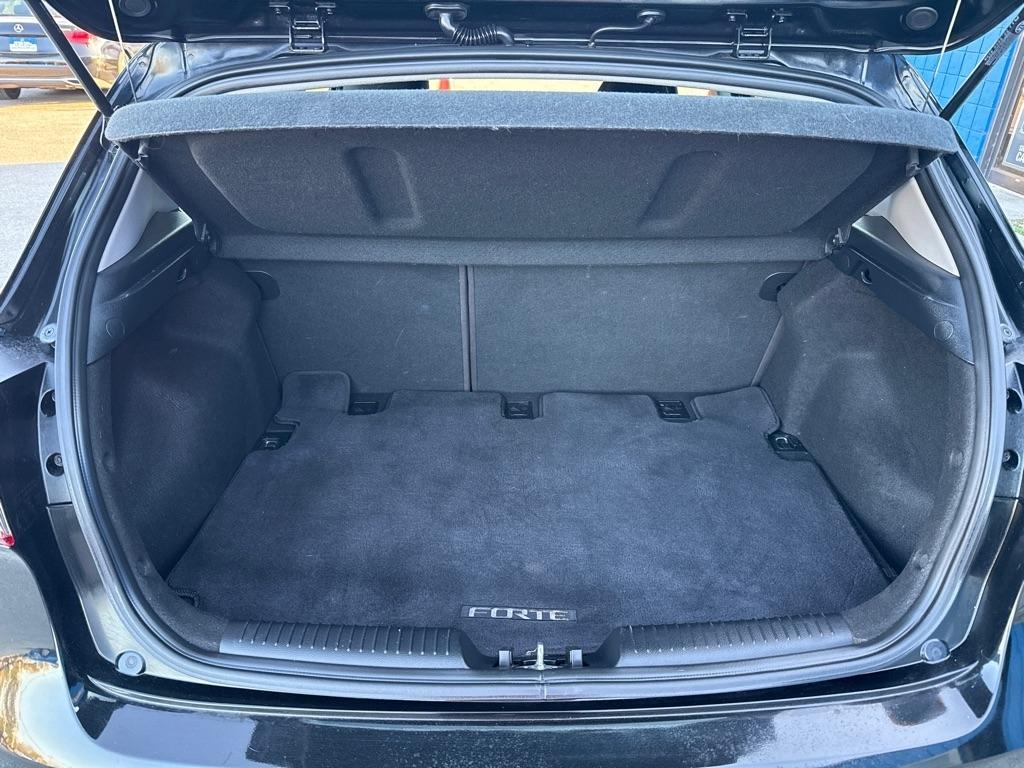 Kia Forte5  2017