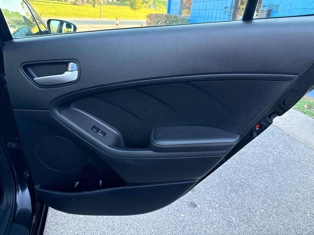 Kia Forte5  2017