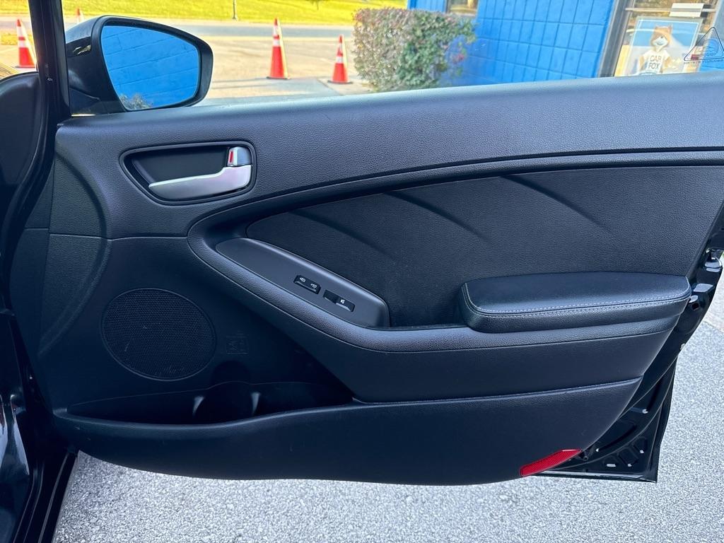 Kia Forte5  2017