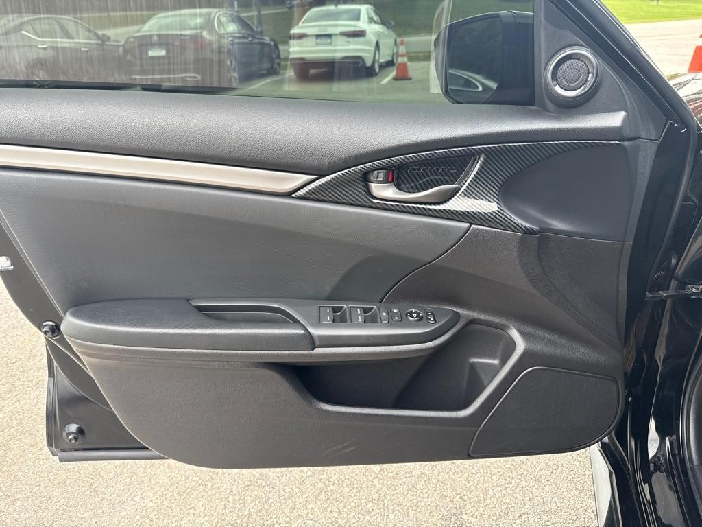 Honda Civic Hatchback  2021
