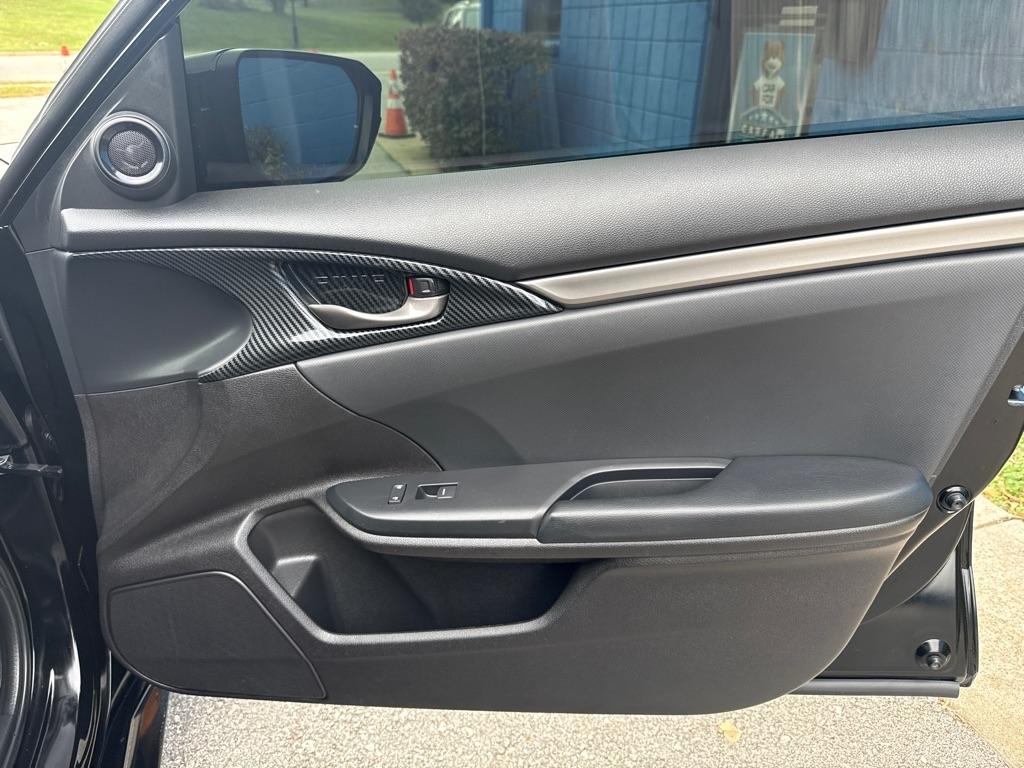 Honda Civic Hatchback  2021