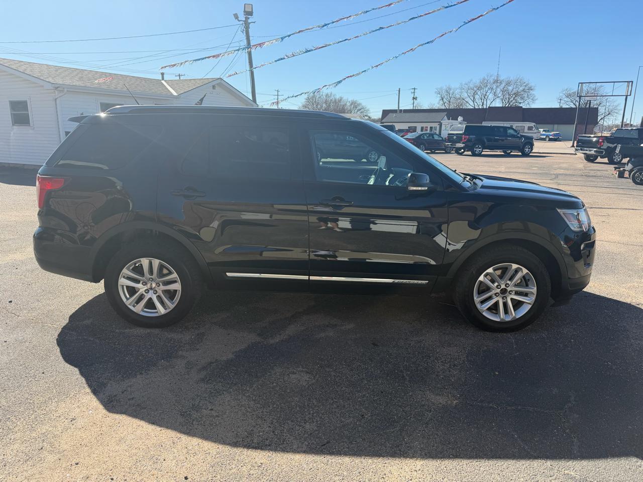 Ford Explorer 4dr 112" WB XLT 4WD 2018