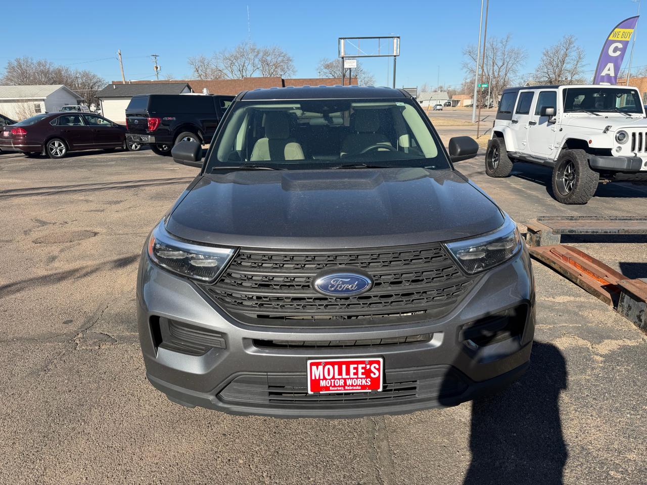 Ford Explorer 4WD 4dr Base 2023