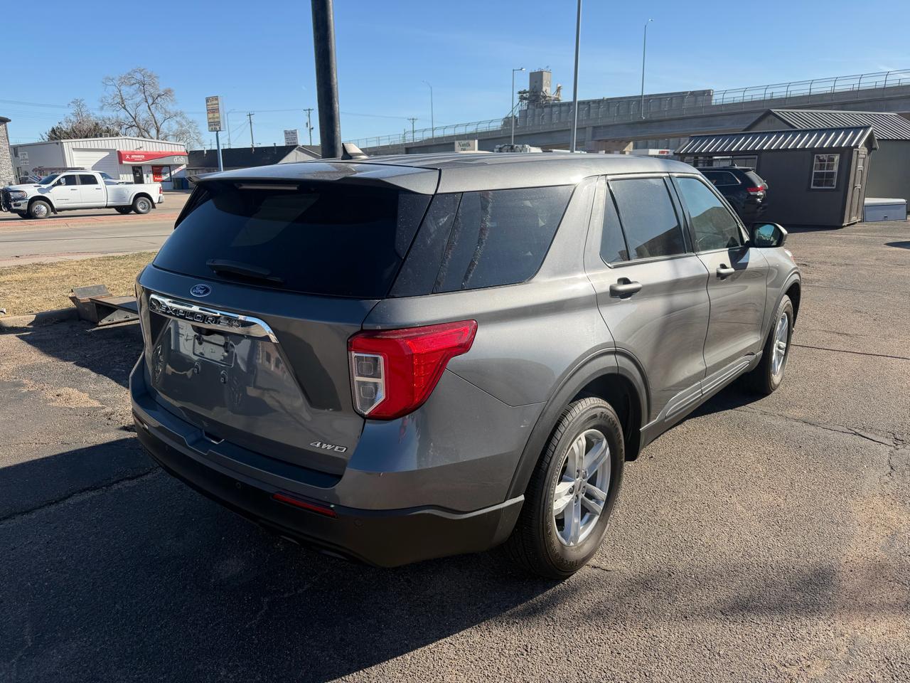 Ford Explorer 4WD 4dr Base 2023