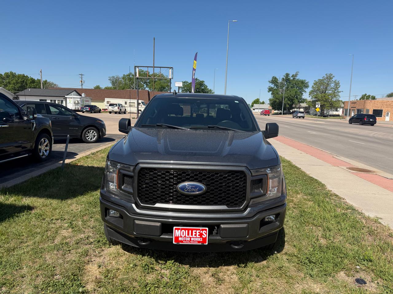 Ford F-150 4WD SuperCrew 150" FX4 2019
