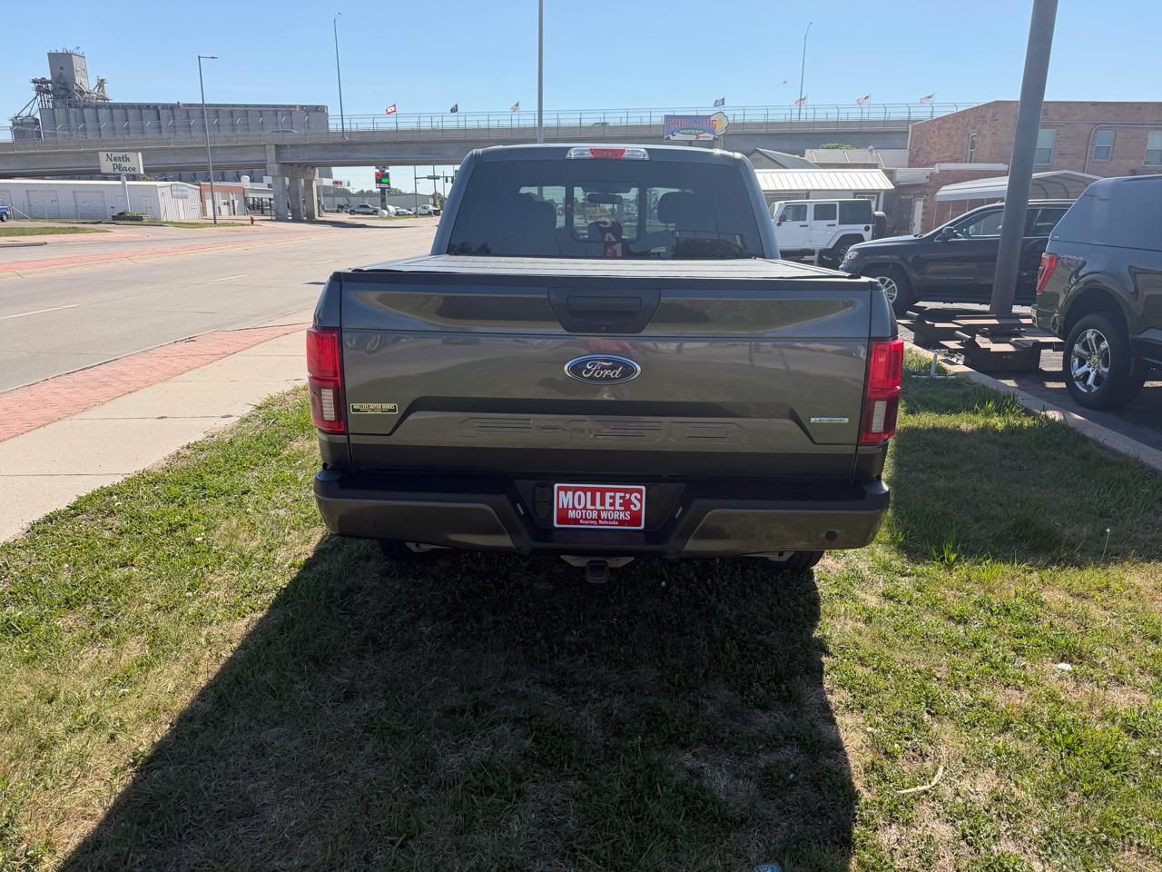 Ford F-150 4WD SuperCrew 150" FX4 2019