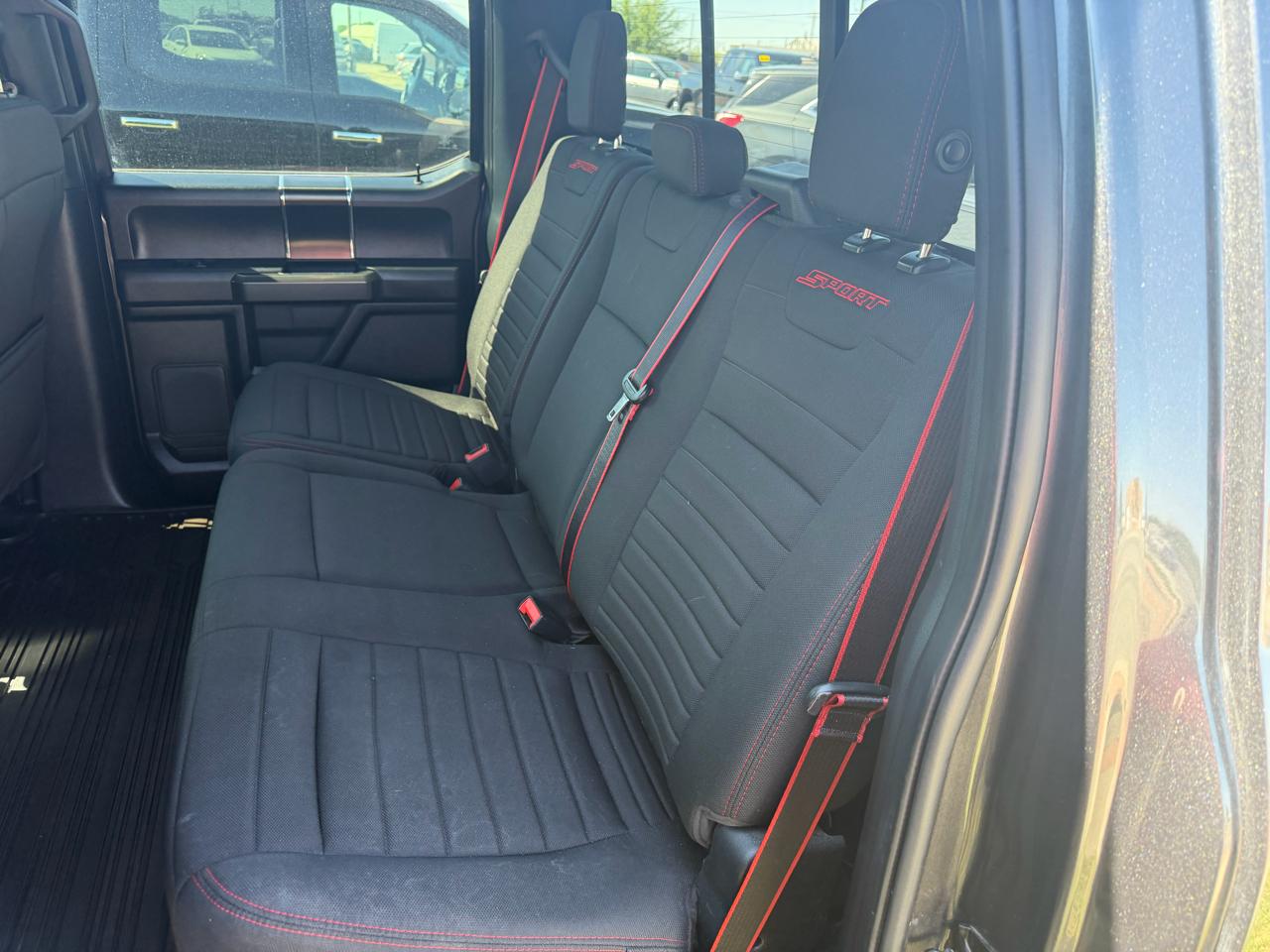 Ford F-150 4WD SuperCrew 150" FX4 2019