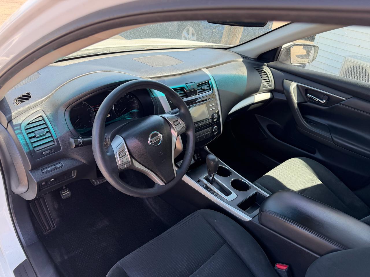 Nissan Altima 2.5 SV 2015