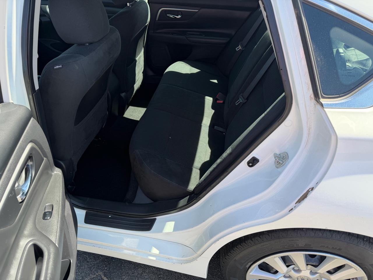 Nissan Altima 2.5 SV 2015
