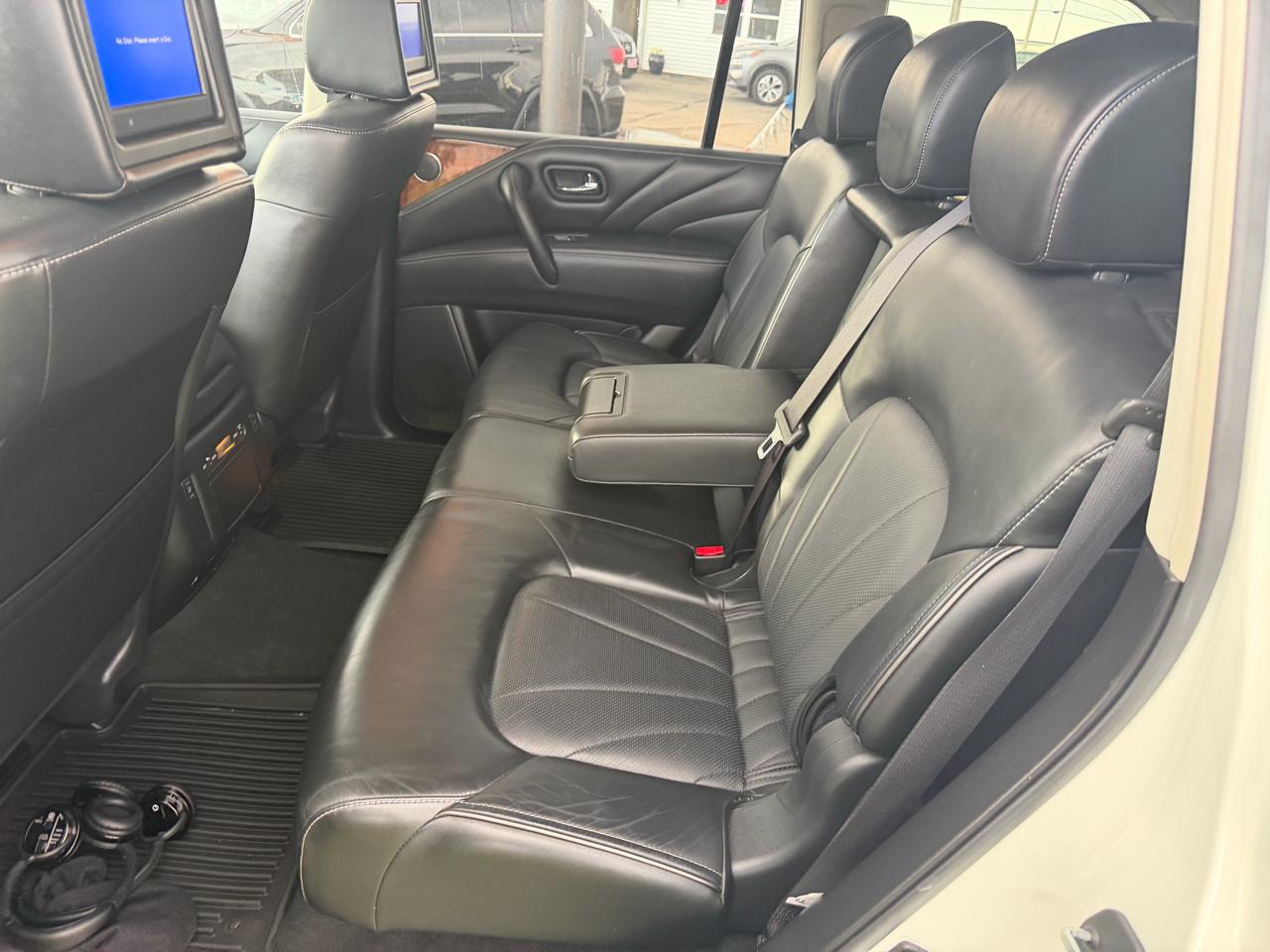 Infiniti QX80 4WD 4dr Limited 2016