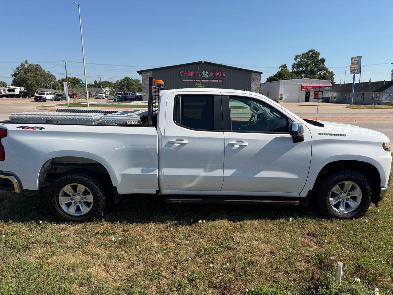 Chevrolet Silverado 1500 1LT Double Cab 4WD 2021