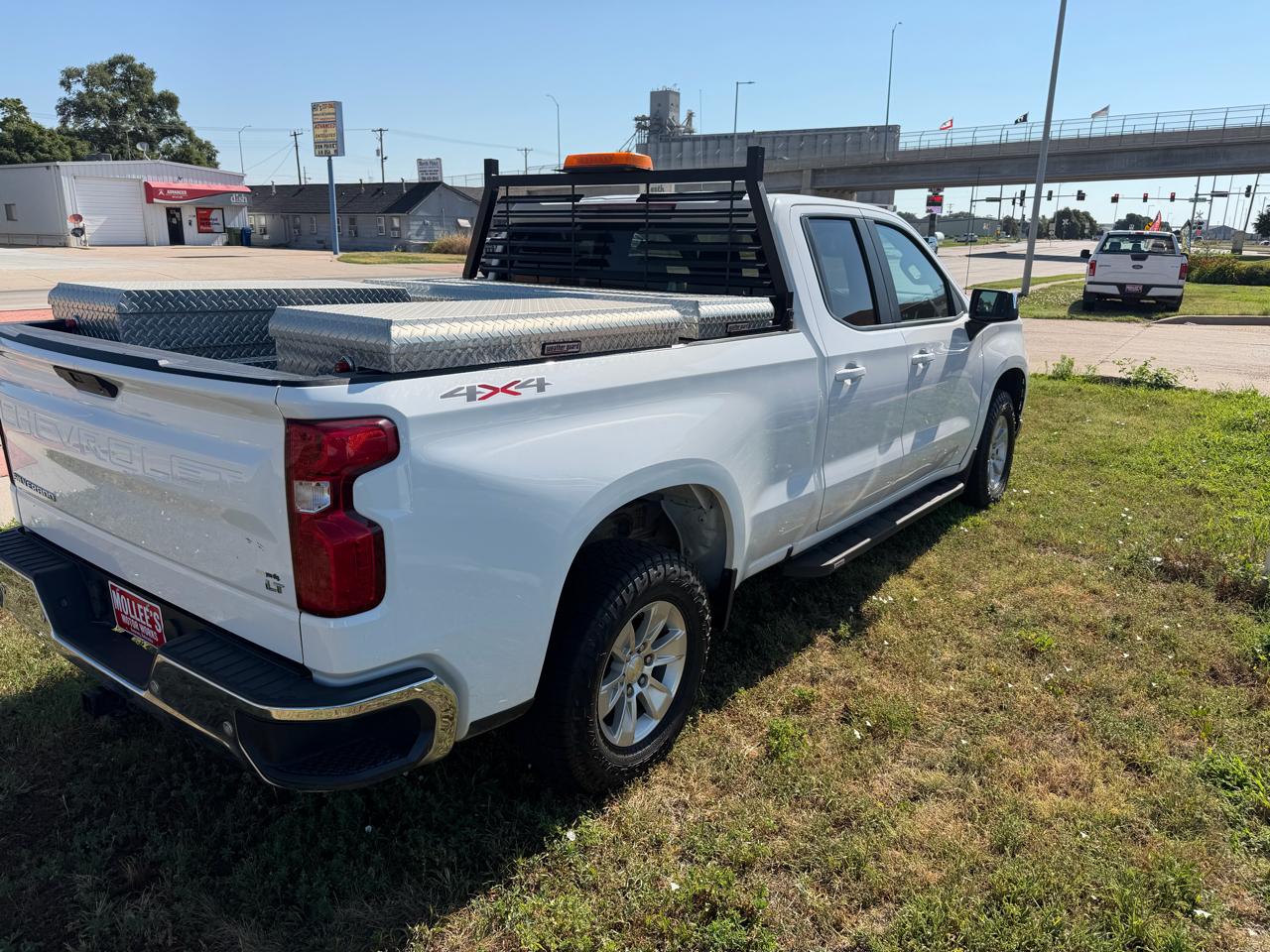 Chevrolet Silverado 1500 1LT Double Cab 4WD 2021