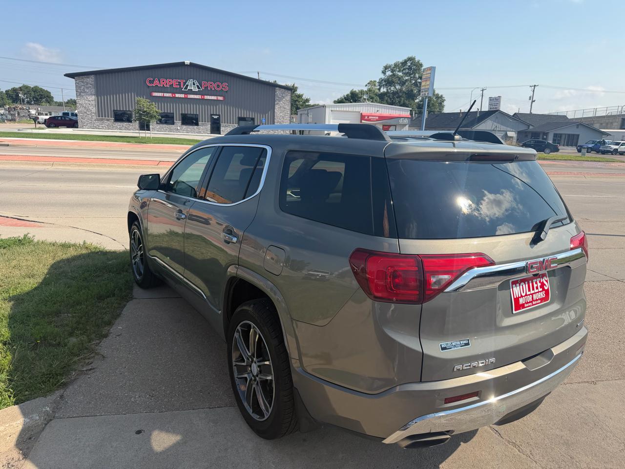 GMC Acadia Denali AWD 2019