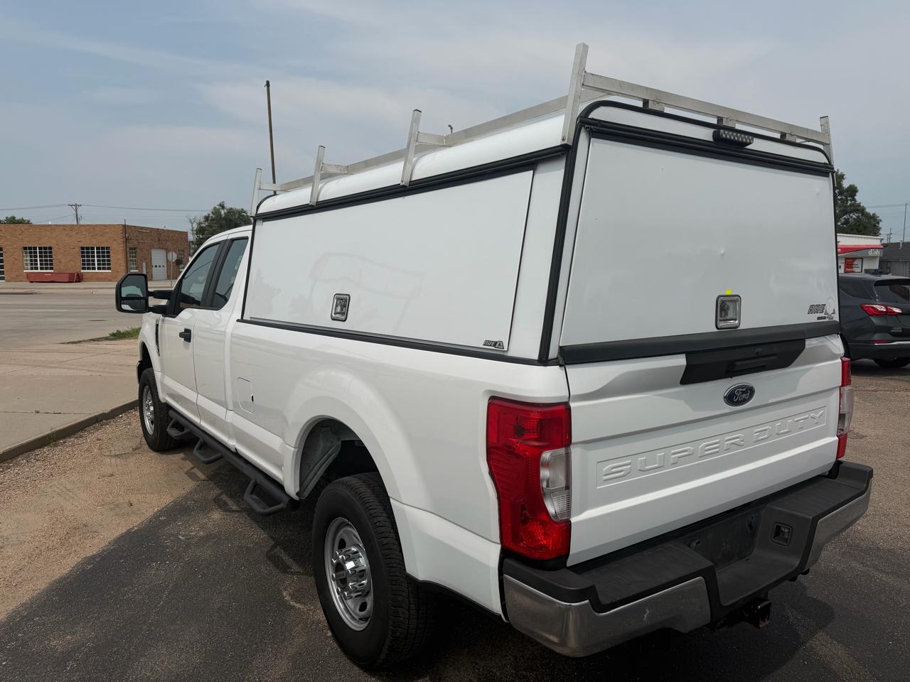 Ford F-250 SD XL SuperCab Long Bed 4WD 2021