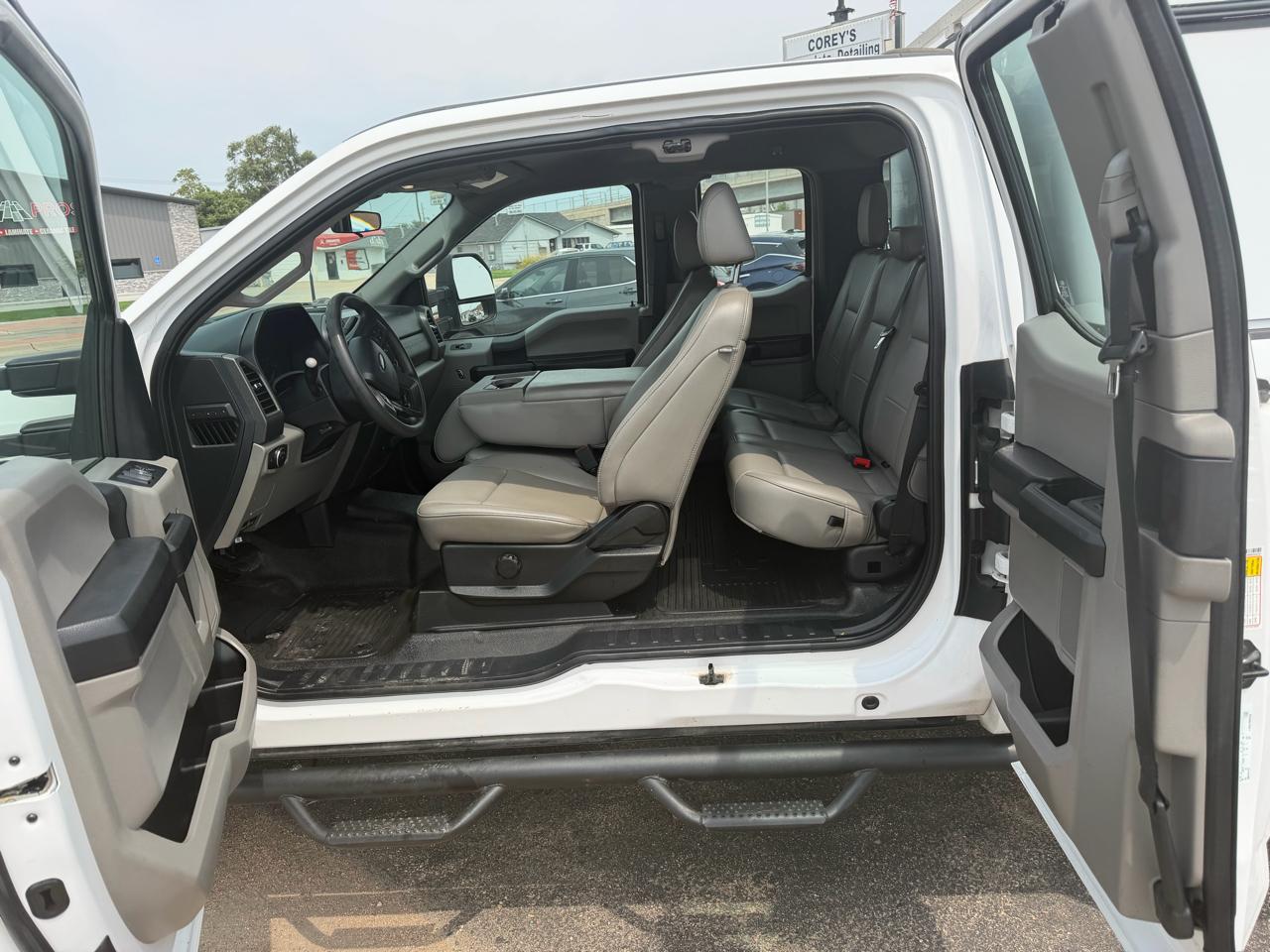 Ford F-250 SD XL SuperCab Long Bed 4WD 2021