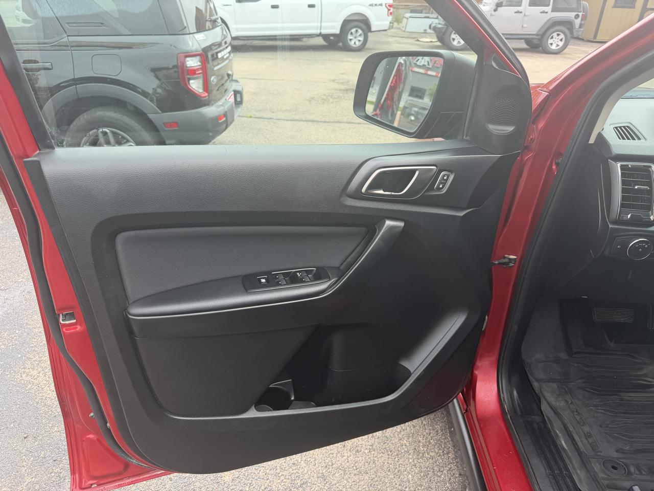 Ford Ranger 108" WB XLT 4WD 2021