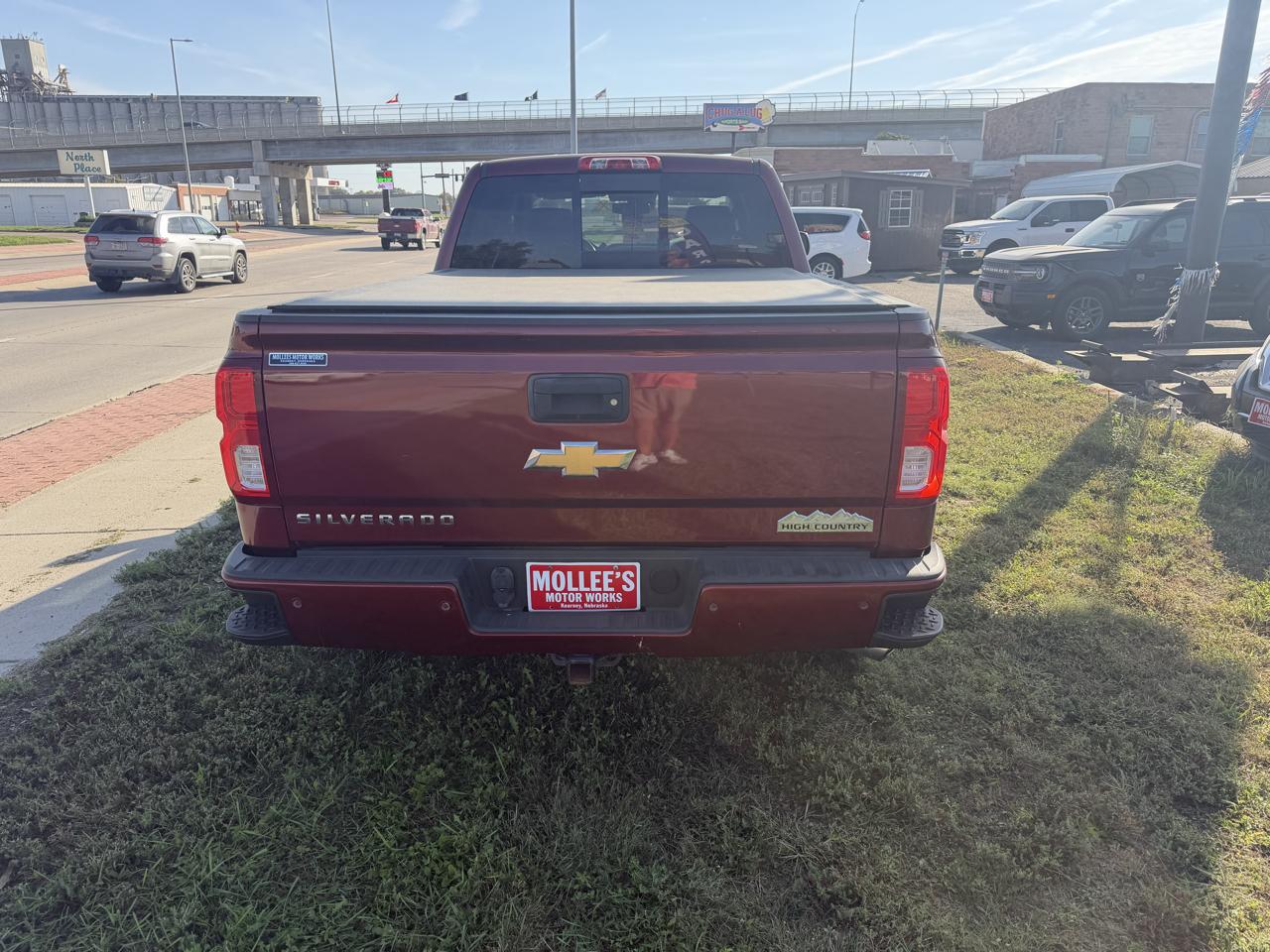 Chevrolet Silverado 1500 4WD Crew Cab 147" High Country 2016