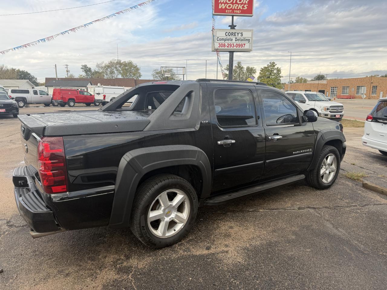 Chevrolet Avalanche LTZ 4WD 2008