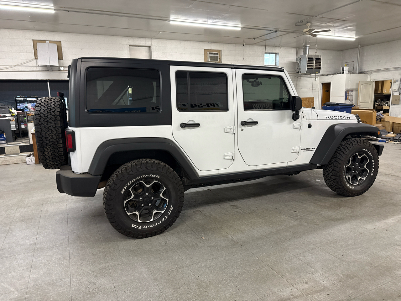 Jeep Wrangler Unlimited Rubicon 4WD 2015