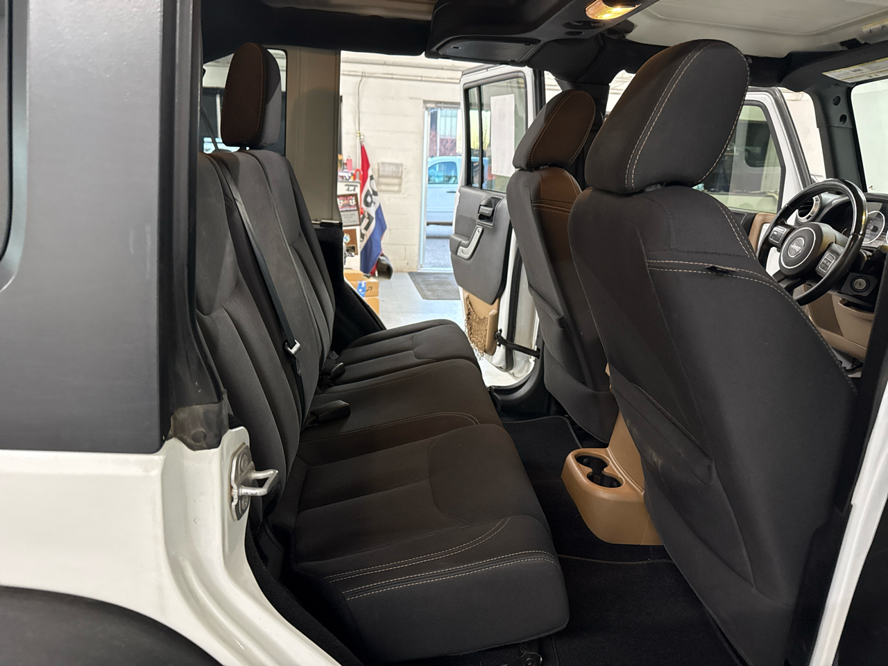 Jeep Wrangler Unlimited Rubicon 4WD 2015