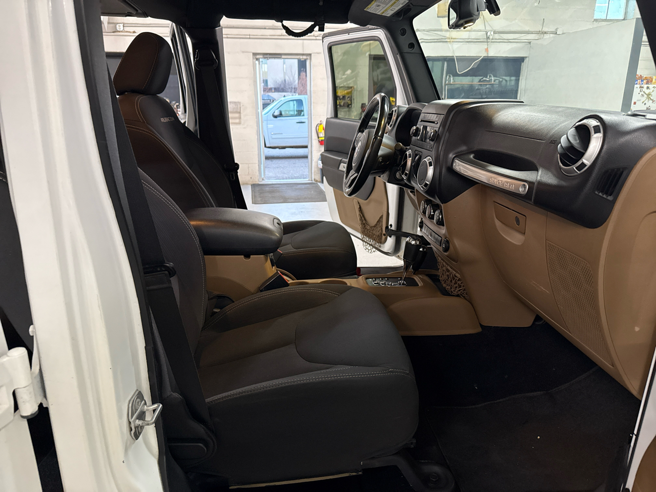 Jeep Wrangler Unlimited Rubicon 4WD 2015