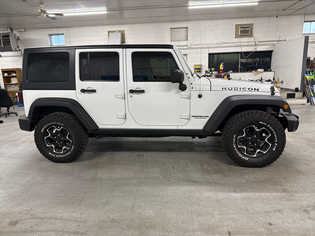 Jeep Wrangler Unlimited Rubicon 4WD 2015