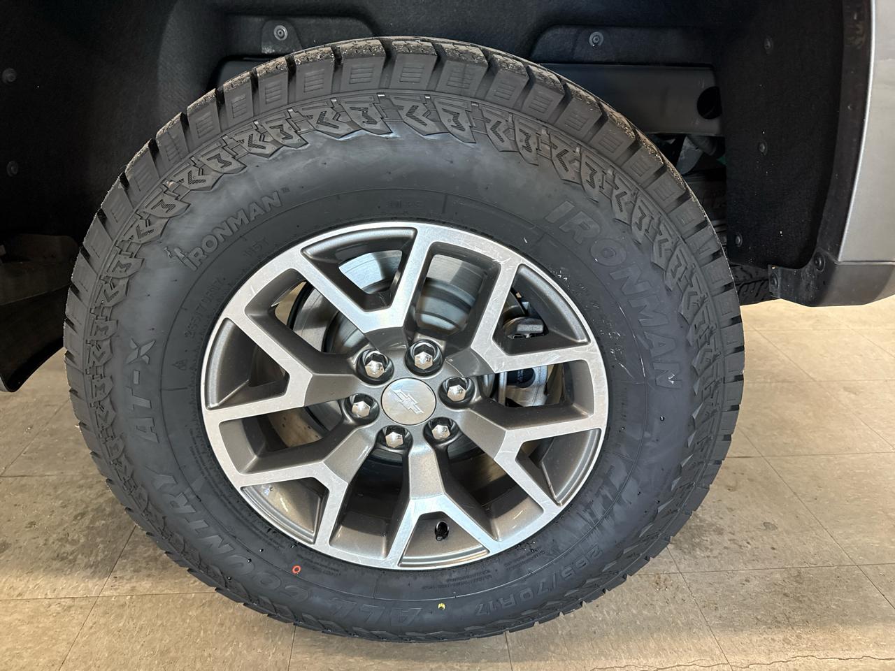 Chevrolet Colorado LT Crew Cab 4WD 2022