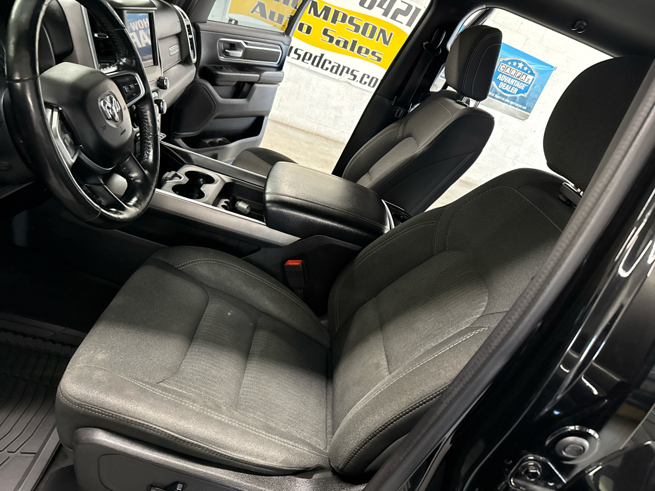 RAM 1500 Big Horn Crew Cab 4WD 2019 RAM 1500 Big Horn Crew Cab 4WD 2019