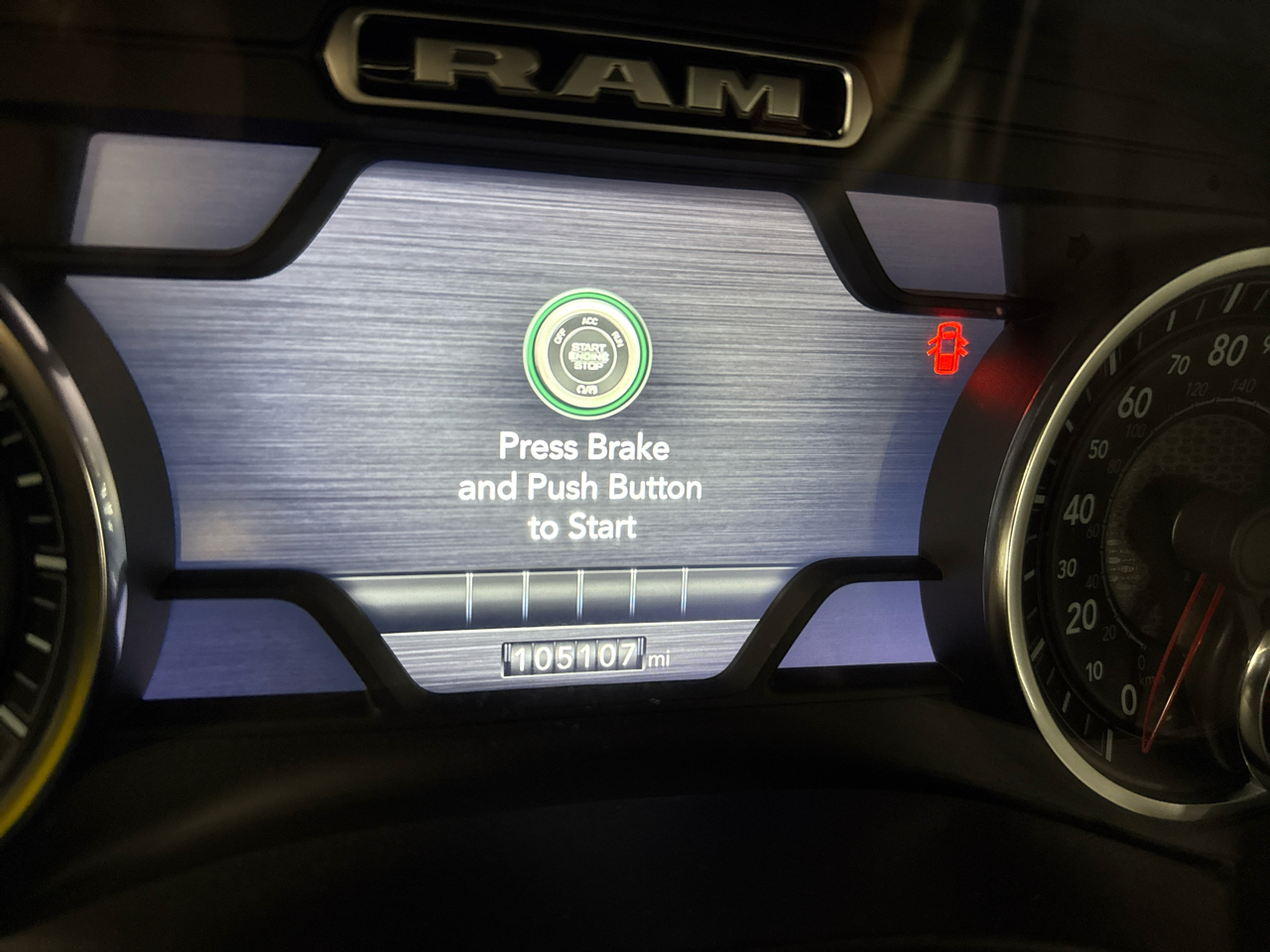 RAM 1500 Big Horn Crew Cab 4WD 2019 RAM 1500 Big Horn Crew Cab 4WD 2019