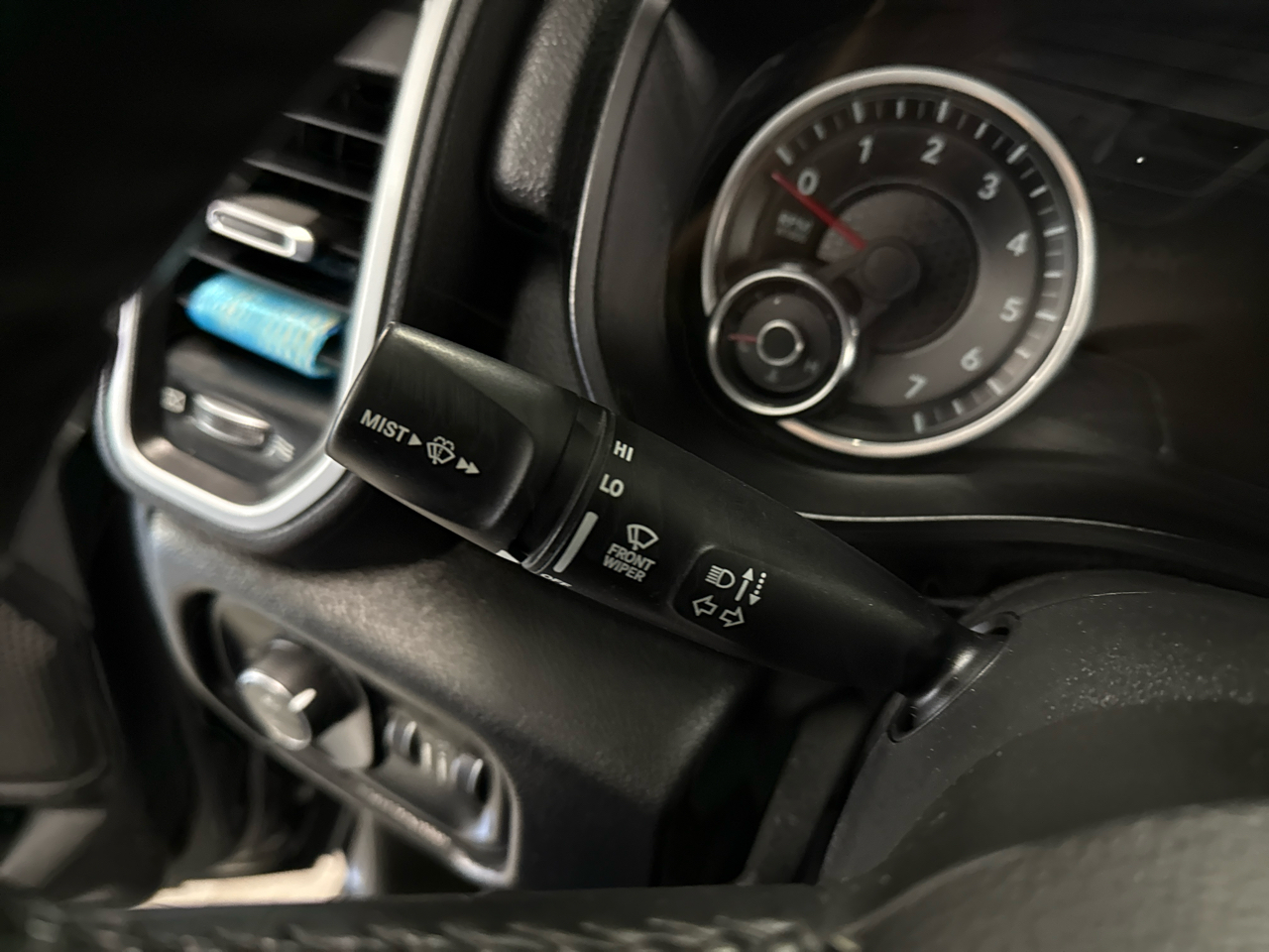 RAM 1500 Big Horn Crew Cab 4WD 2019 RAM 1500 Big Horn Crew Cab 4WD 2019