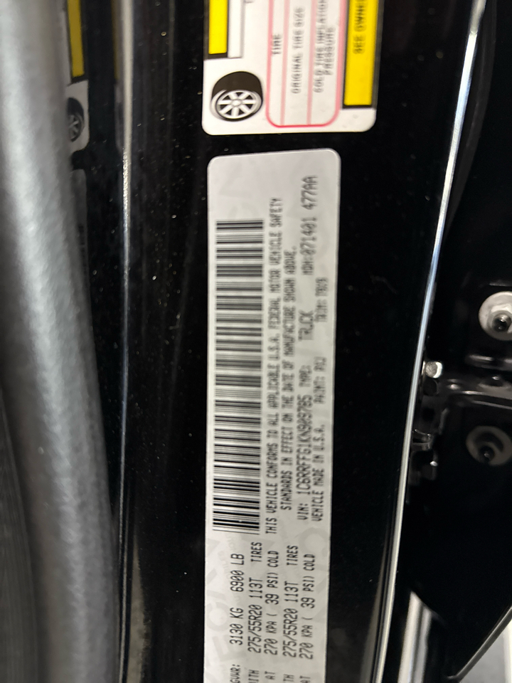 RAM 1500 Big Horn Crew Cab 4WD 2019 RAM 1500 Big Horn Crew Cab 4WD 2019