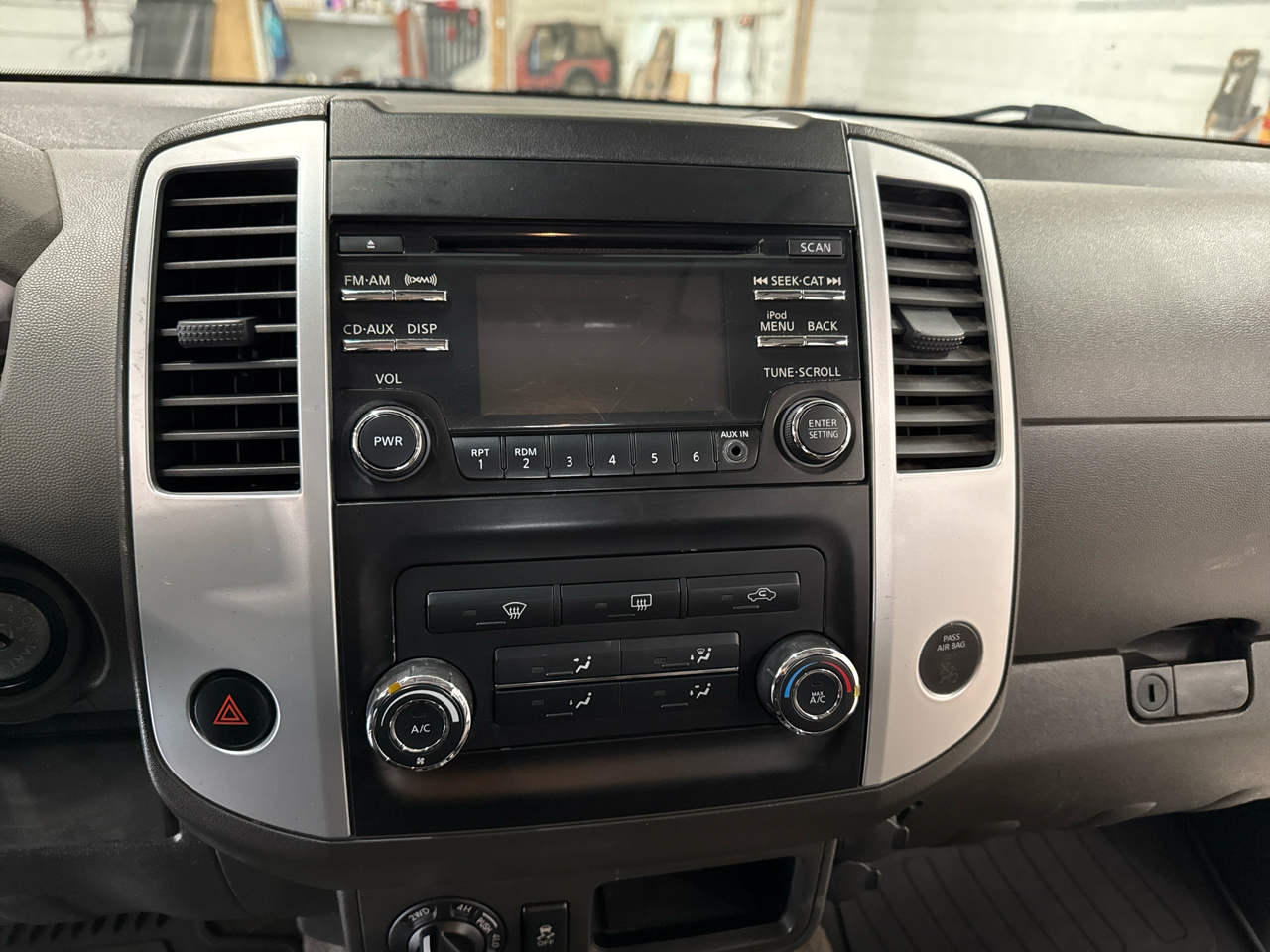 Nissan Xterra S 4WD 2013