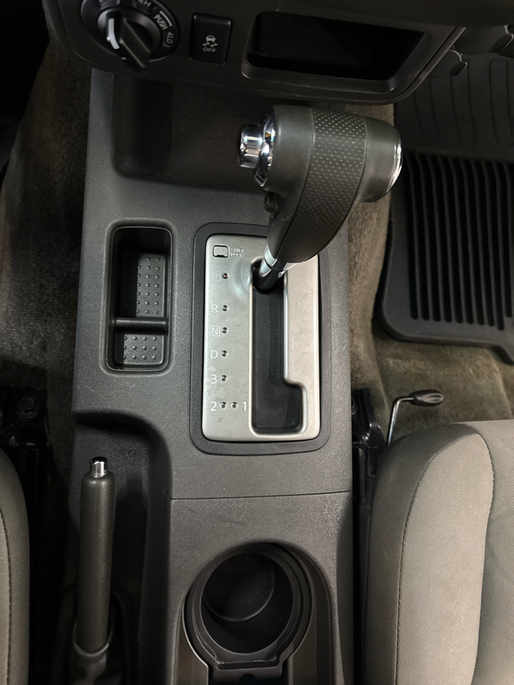 Nissan Xterra S 4WD 2013