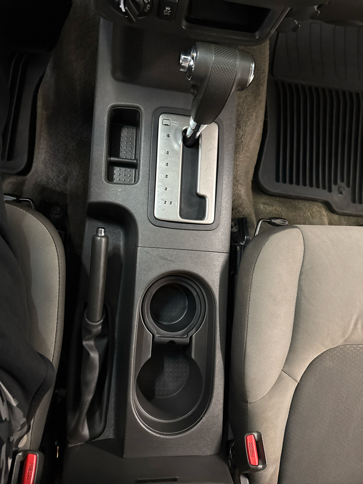 Nissan Xterra S 4WD 2013