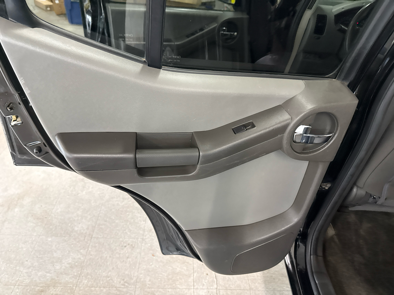 Nissan Xterra S 4WD 2013