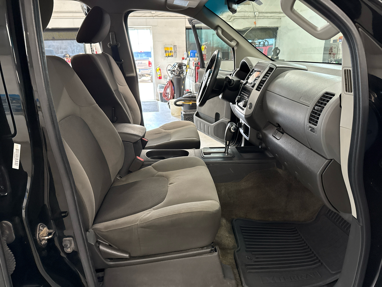 Nissan Xterra S 4WD 2013