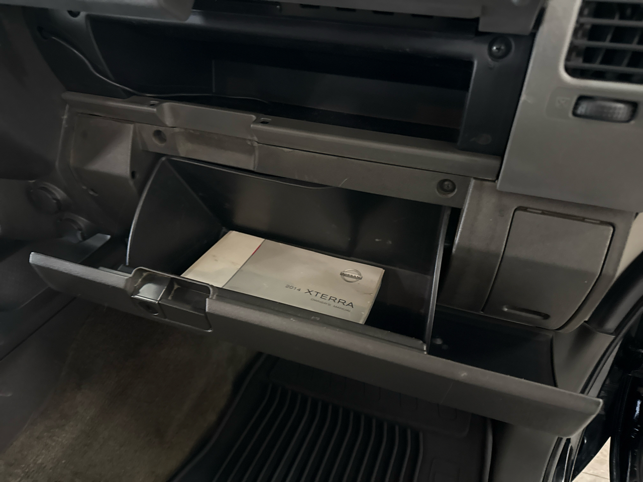 Nissan Xterra S 4WD 2013