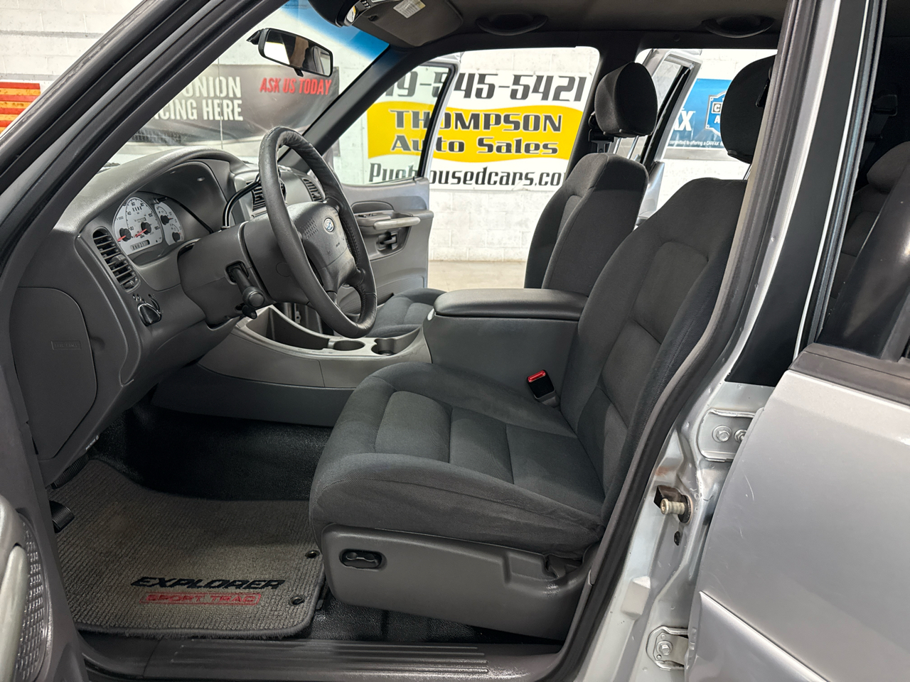 Ford Explorer Sport Trac XLT 4WD 2002