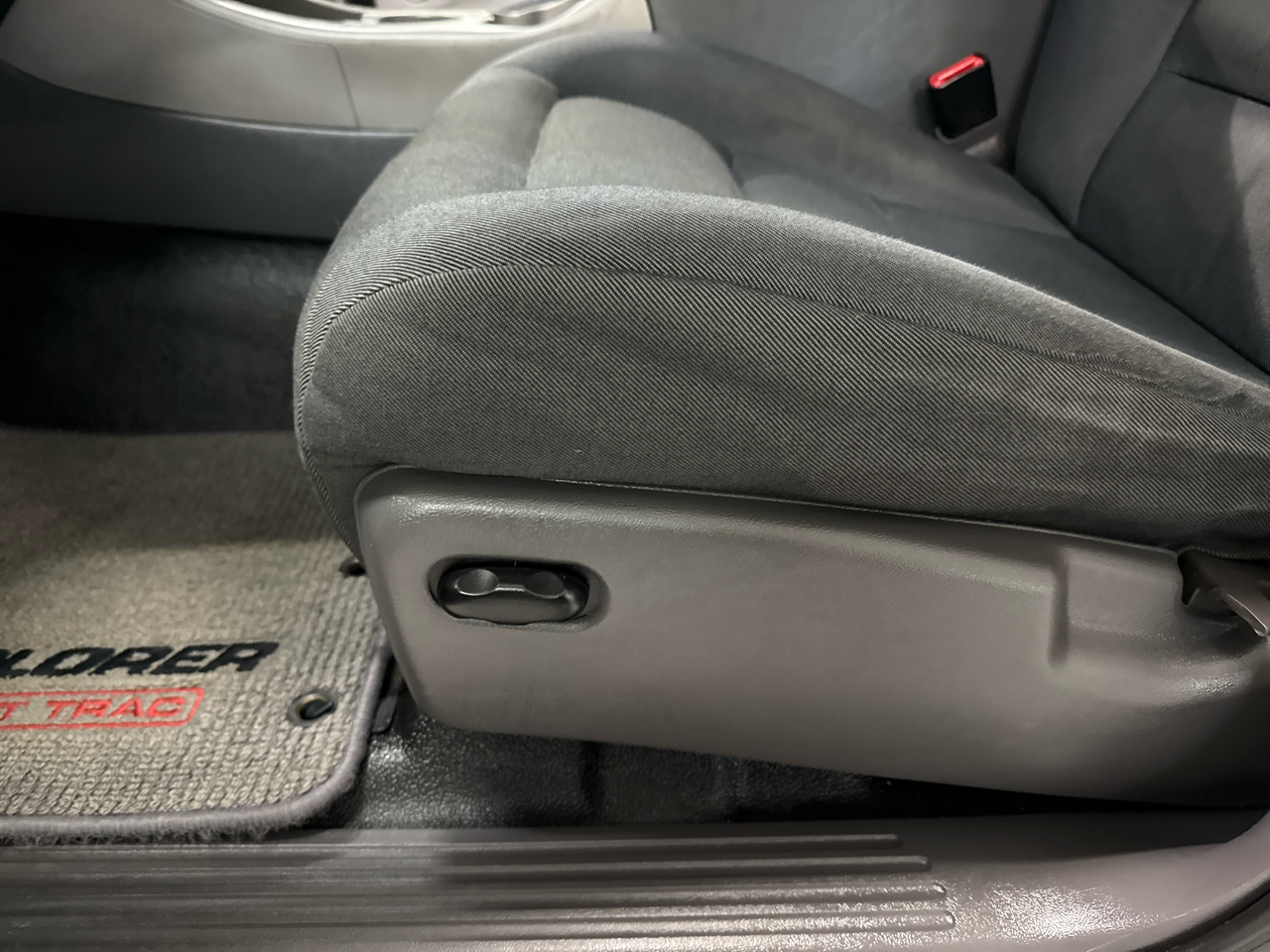 Ford Explorer Sport Trac XLT 4WD 2002