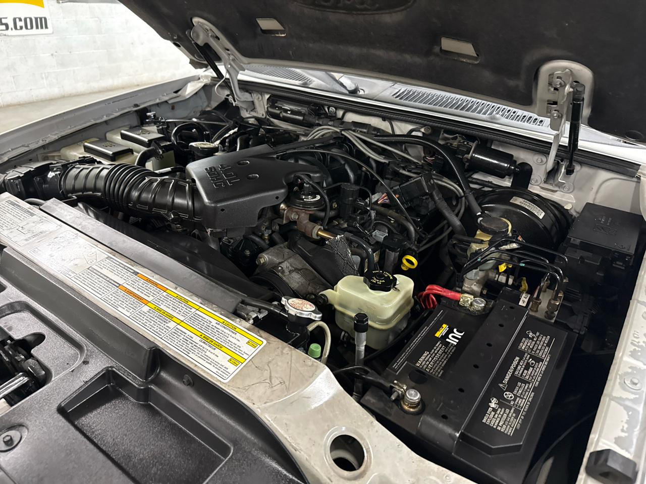 Ford Explorer Sport Trac XLT 4WD 2002