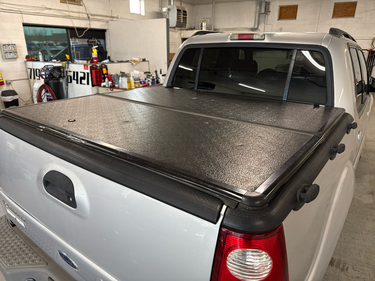 Ford Explorer Sport Trac XLT 4WD 2002