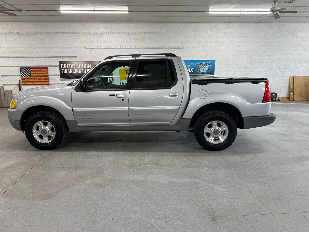 Ford Explorer Sport Trac XLT 4WD 2002