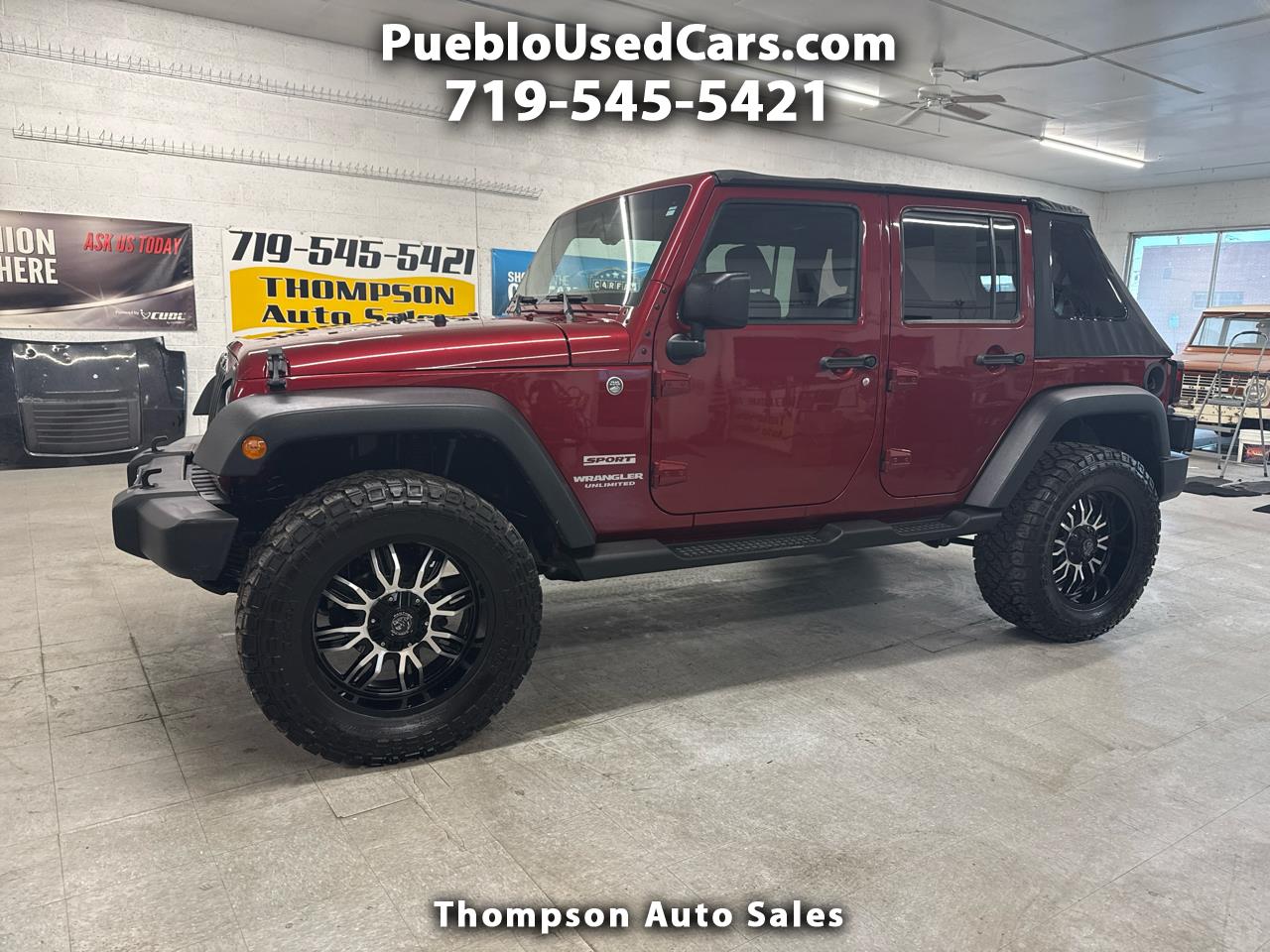 2013 Jeep Wrangler Unlimited Sport 4WD