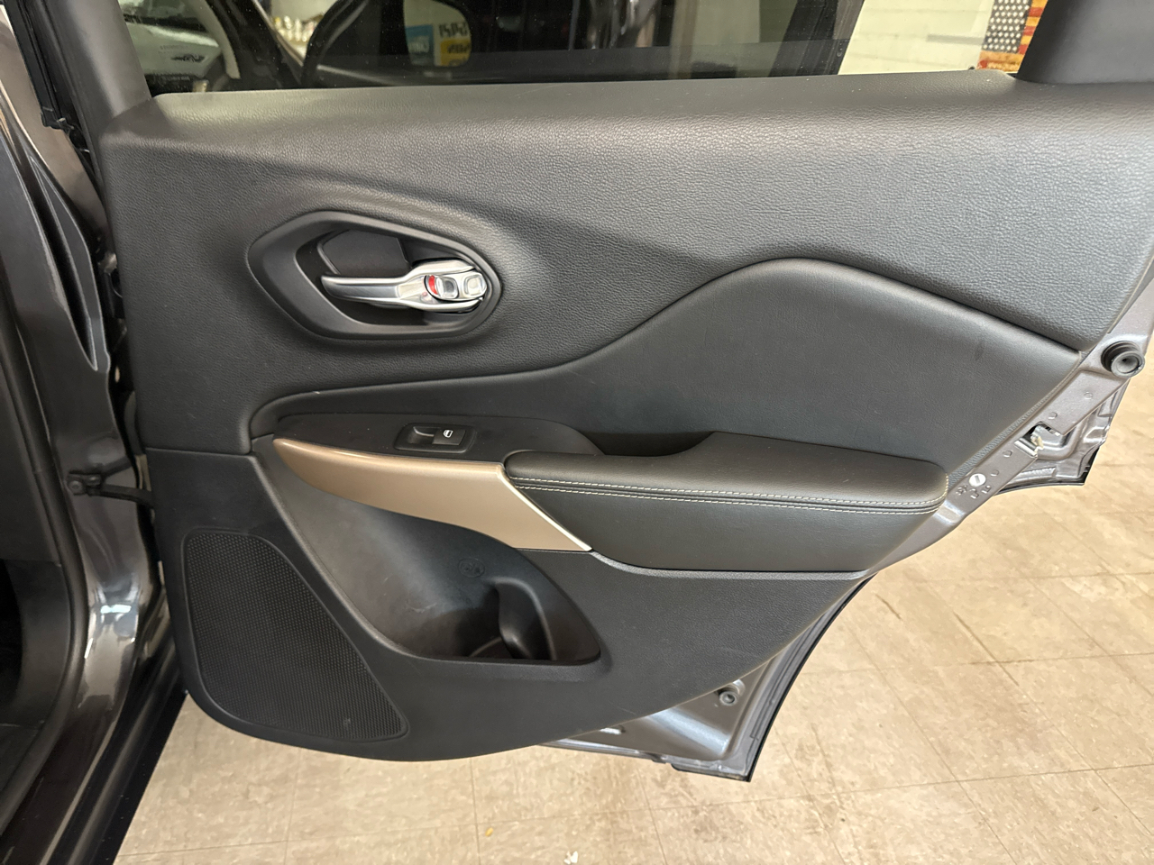 Jeep Cherokee Limited 4WD 2017